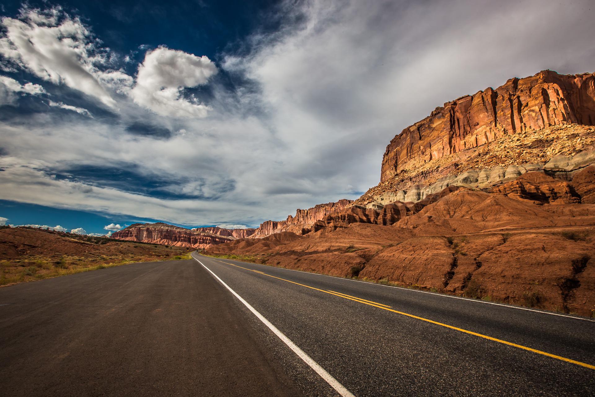 A scenic road in Utah