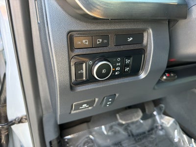 2024 Ford Super Duty F-450 DRW XL