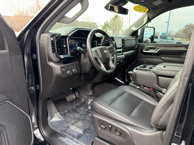 2025 Chevrolet Silverado 3500 HD LTZ
