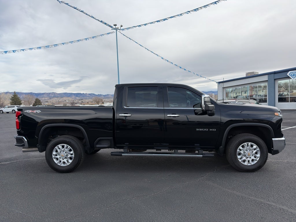 2025 Chevrolet Silverado 3500 HD LTZ