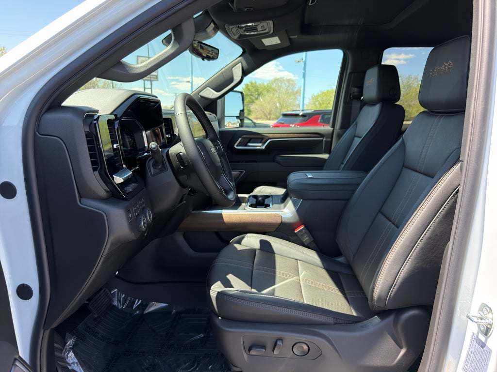 2026 Chevrolet Silverado 3500 HD High Country