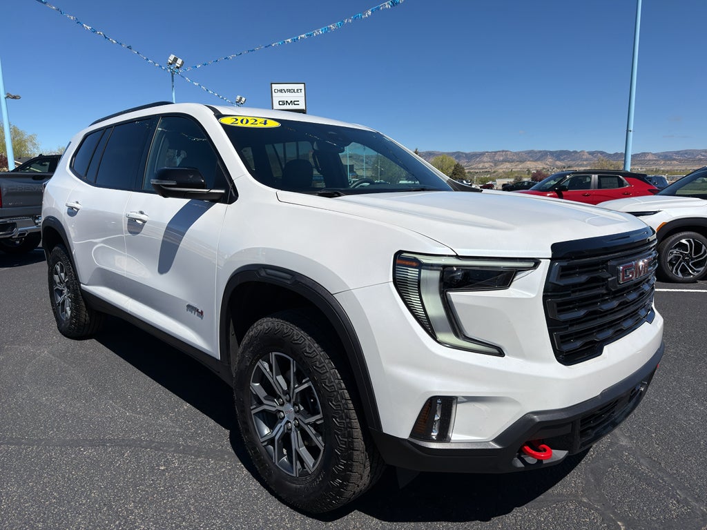 2024 GMC Acadia AT4