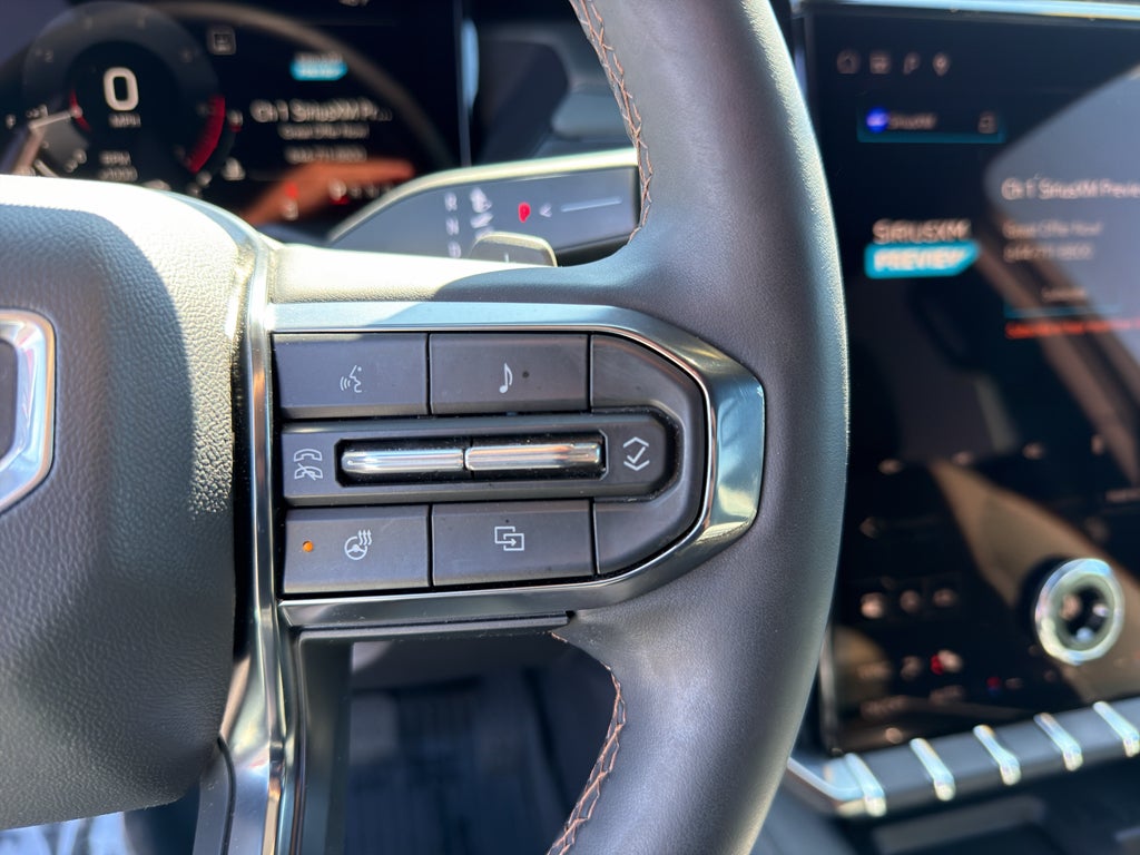 2024 GMC Acadia AT4