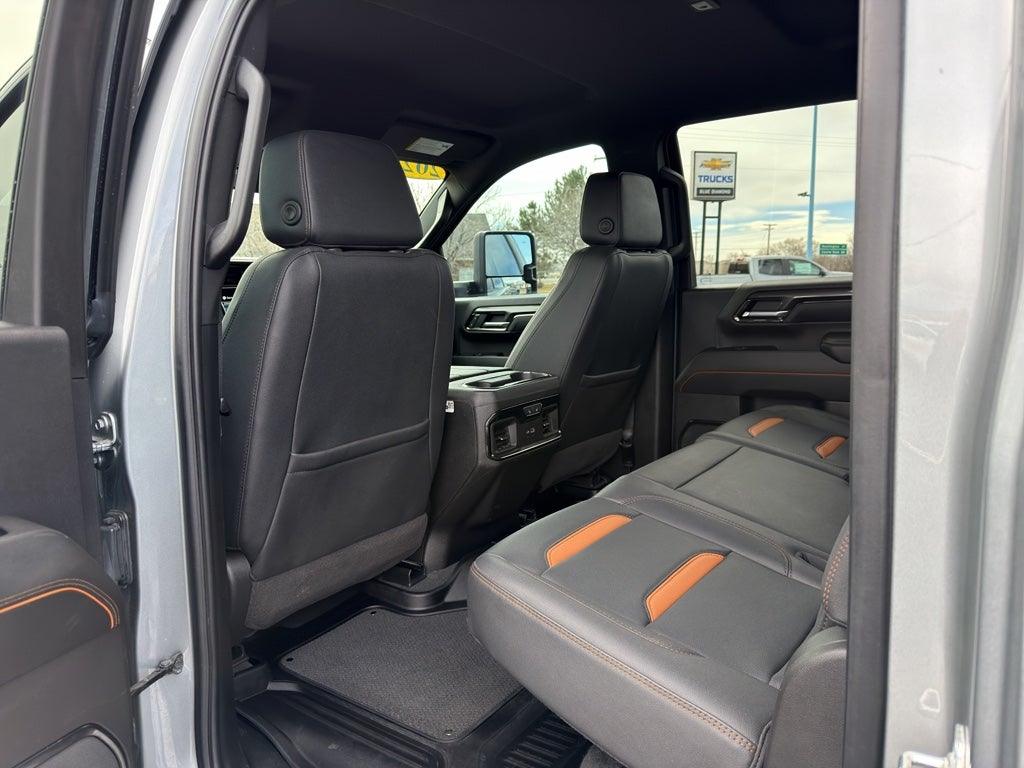2025 GMC Sierra 2500 HD AT4