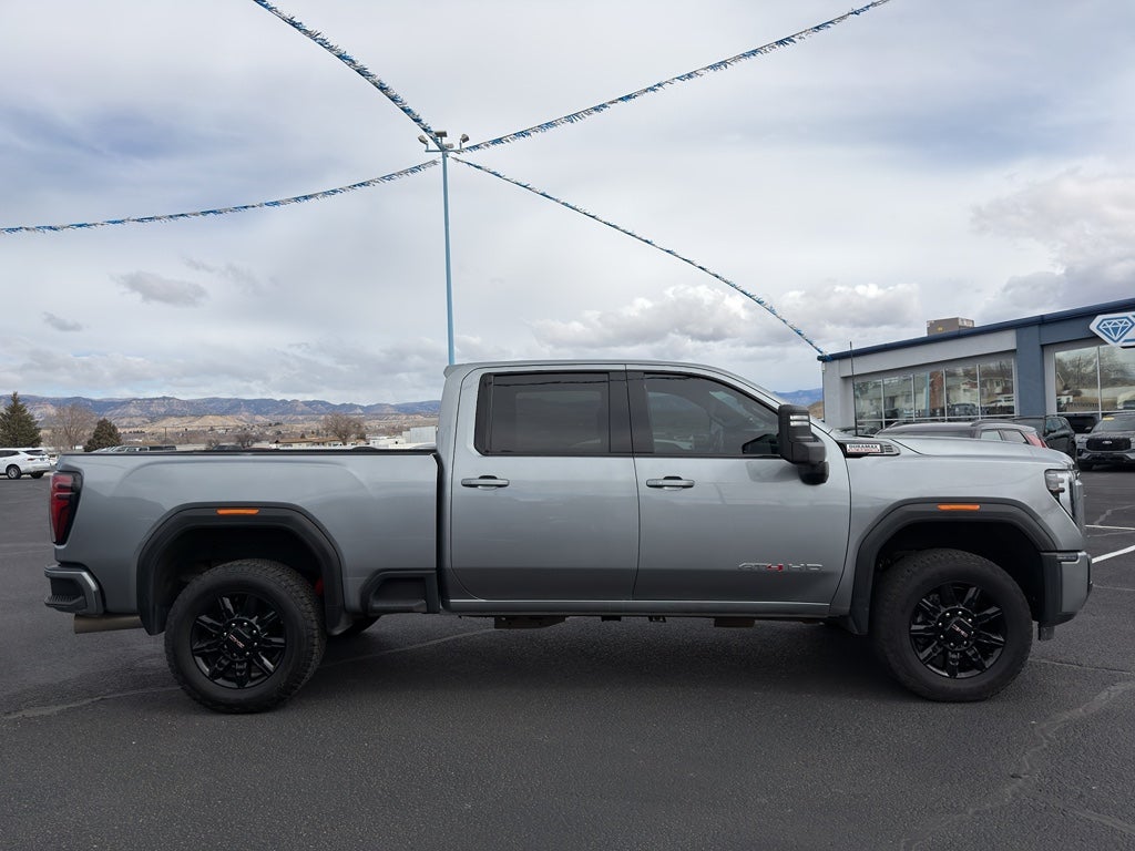 2025 GMC Sierra 2500 HD AT4