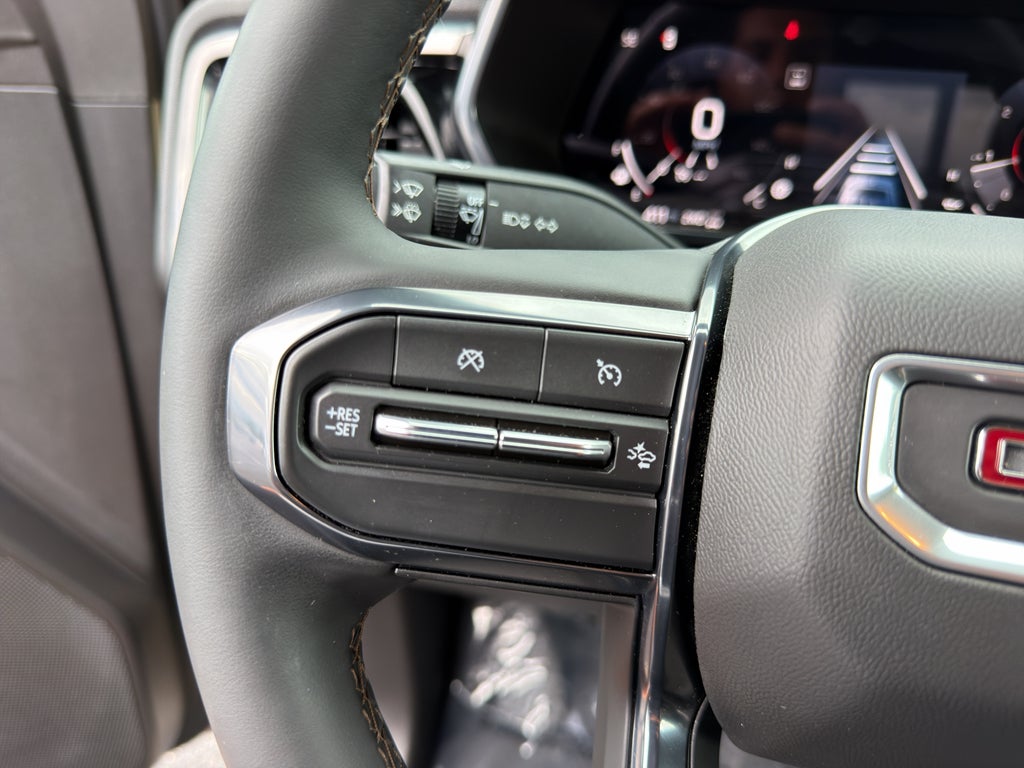 2024 GMC Canyon AT4