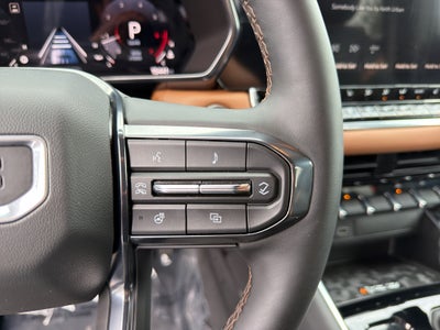 2024 GMC Canyon AT4