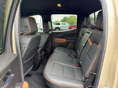 2024 GMC Canyon AT4