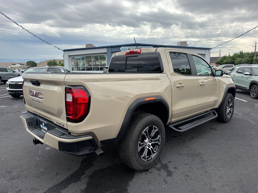 2024 GMC Canyon AT4