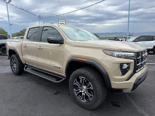 2024 GMC Canyon AT4