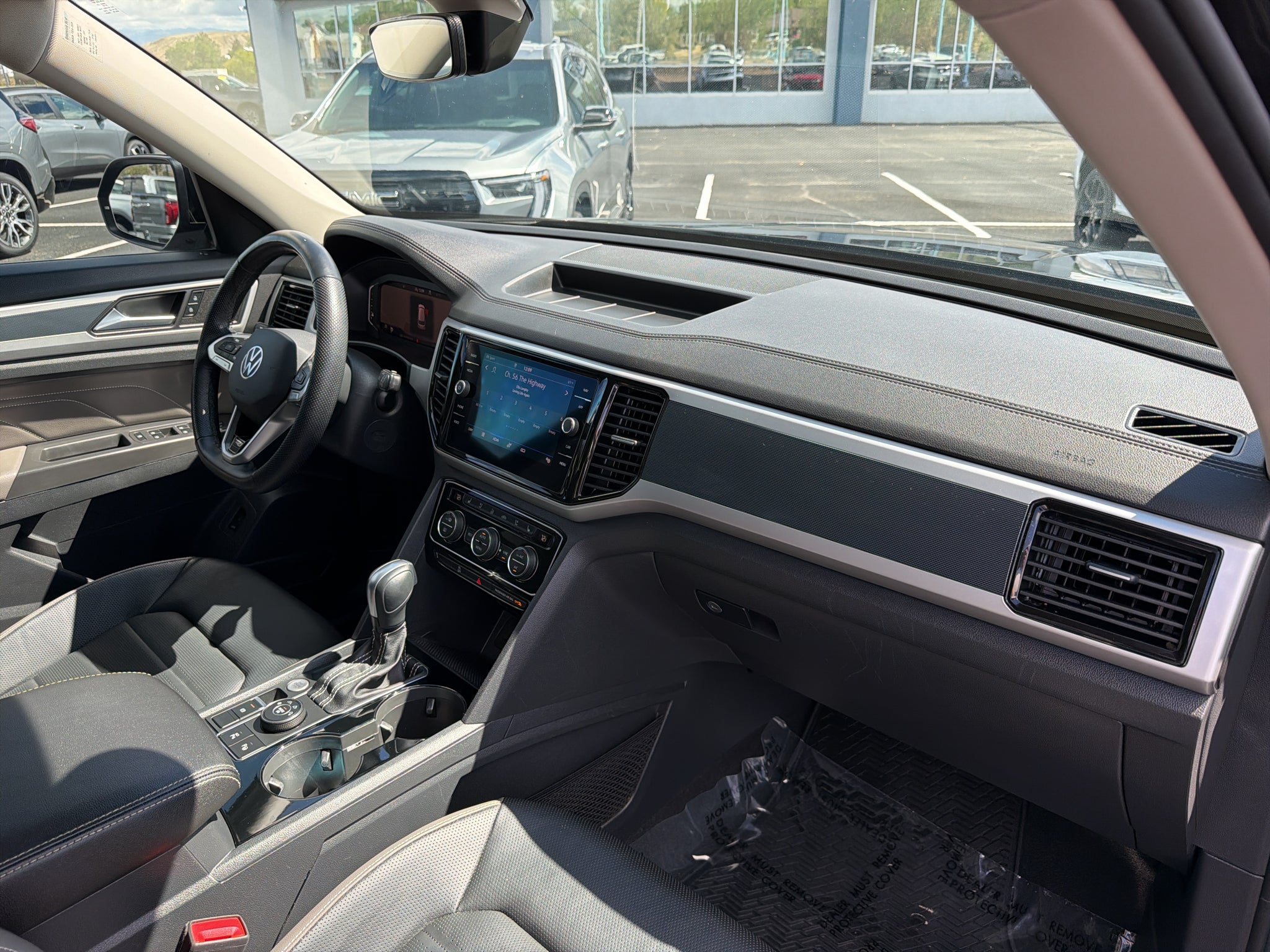 2023 Volkswagen Atlas 3.6L V6 SEL Premium R-Line