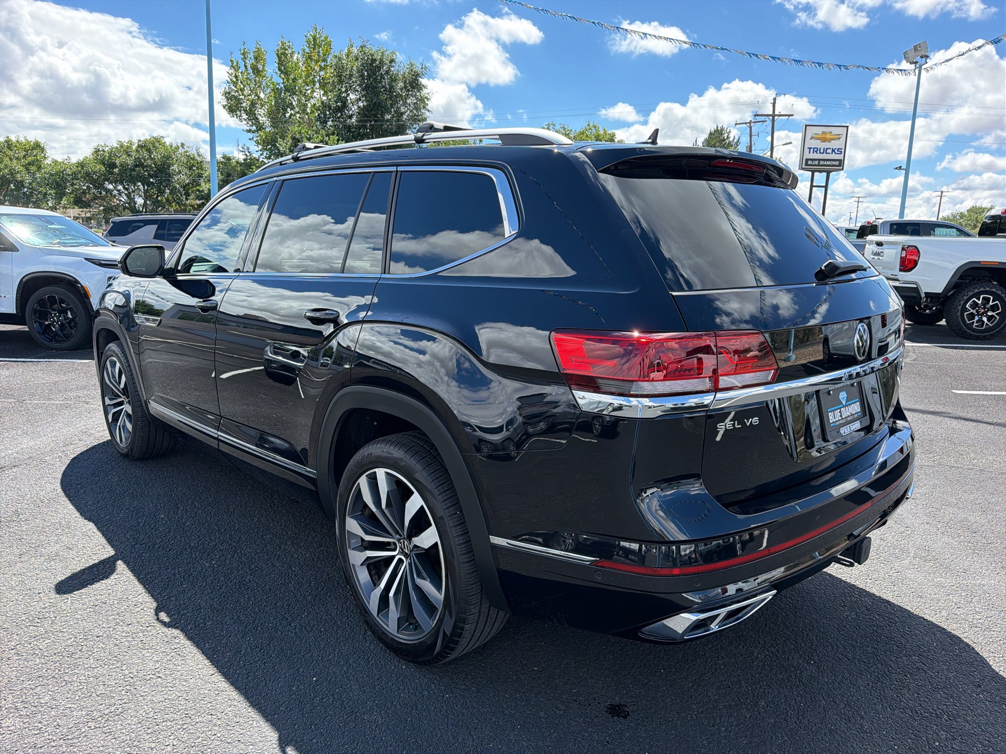 2023 Volkswagen Atlas 3.6L V6 SEL Premium R-Line