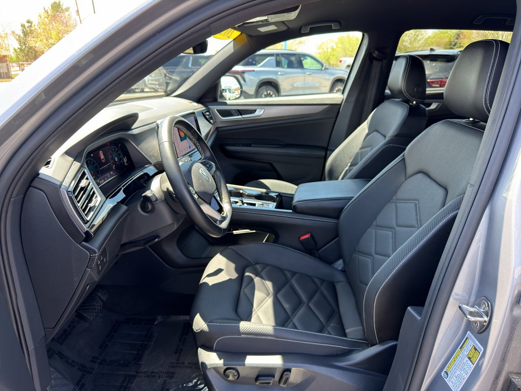 2025 Volkswagen Atlas Cross Sport SE w/Tech - Photo 16