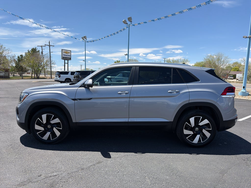 2025 Volkswagen Atlas Cross Sport SE w/Tech - Photo 4