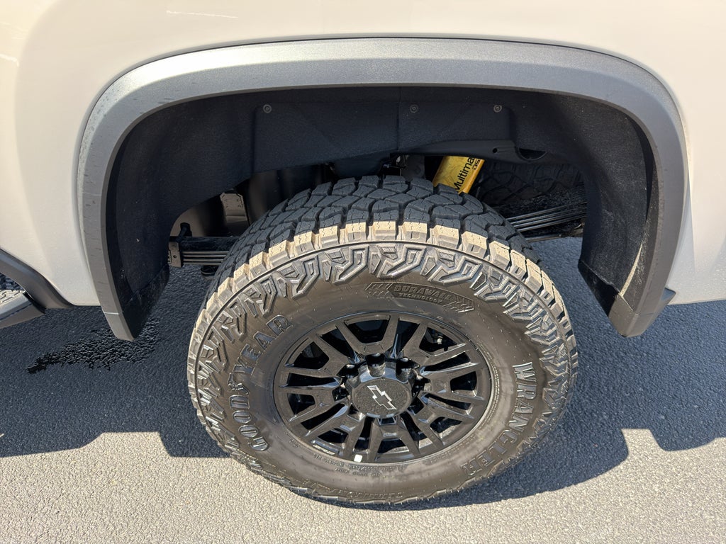 2026 Chevrolet Silverado 2500 HD ZR2 - Photo 13