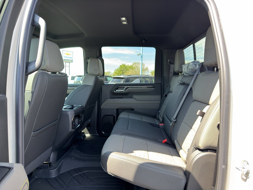 2026 Chevrolet Silverado 2500 HD ZR2 - Photo 28