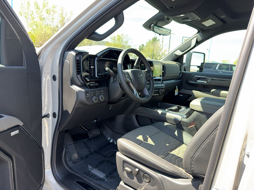 2026 Chevrolet Silverado 2500 HD ZR2 - Photo 39