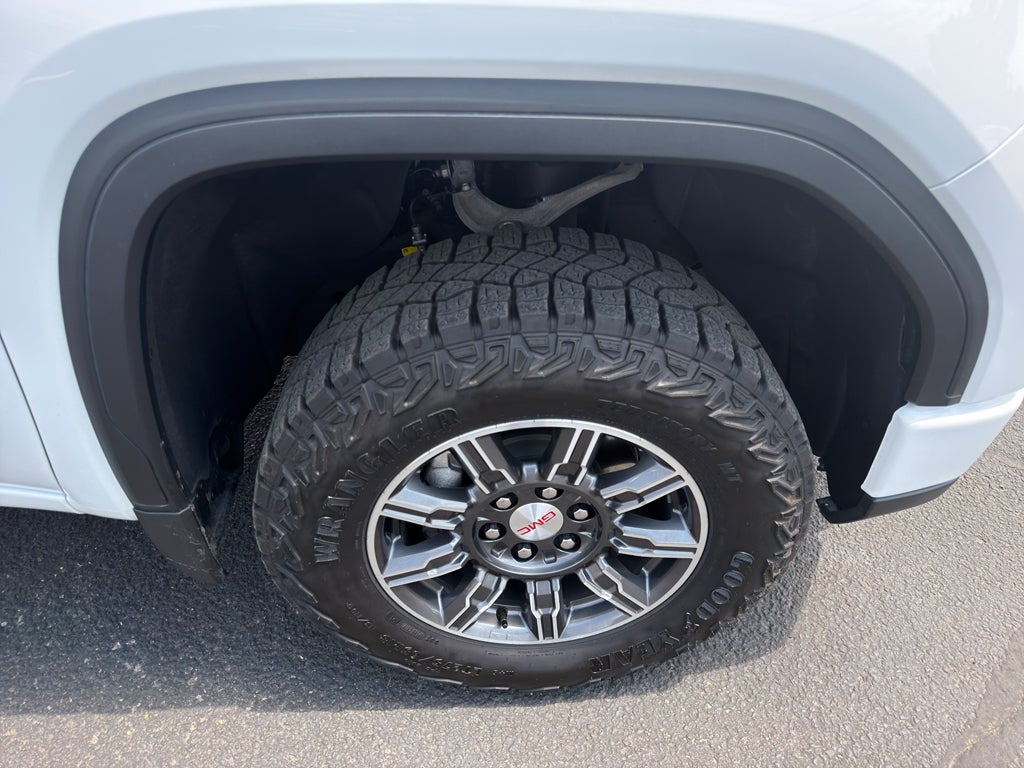 2025 GMC Sierra 1500 AT4