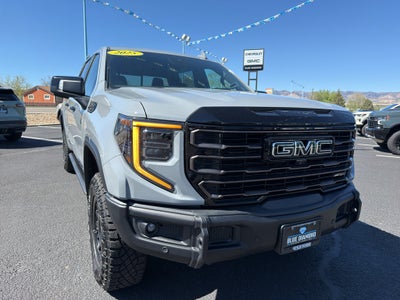 2025 GMC Sierra 1500 AT4X