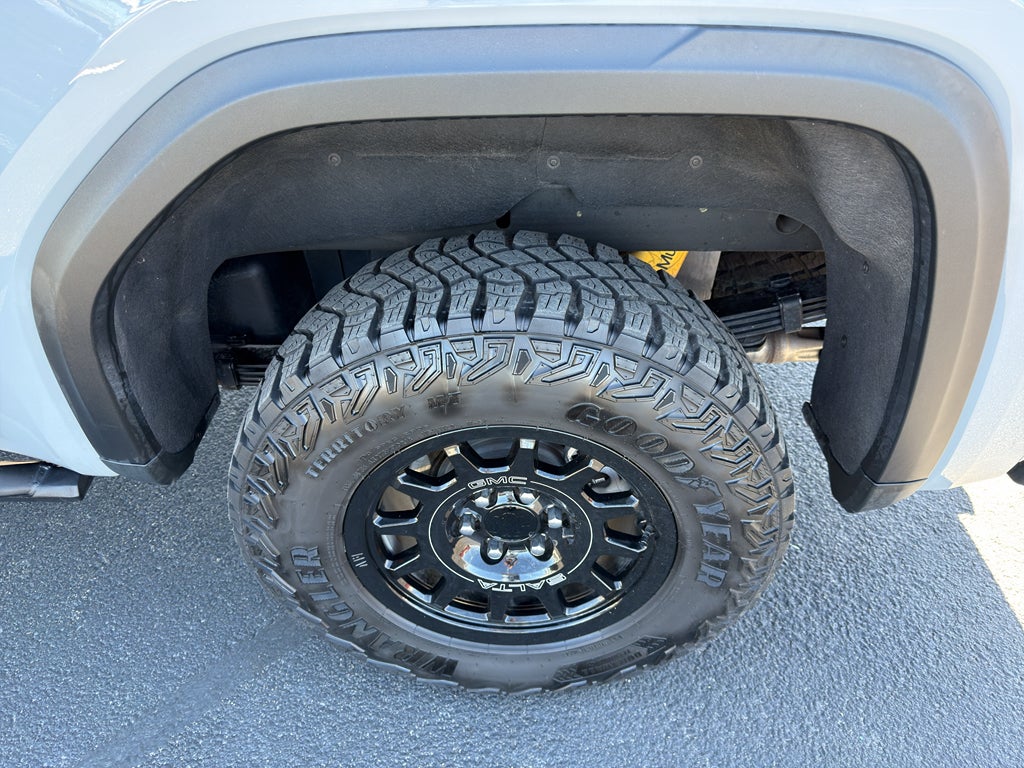 2025 GMC Sierra 1500 AT4X