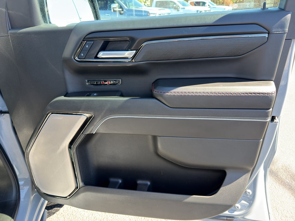 2025 GMC Sierra 1500 AT4X