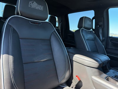 2025 GMC Sierra 1500 AT4X
