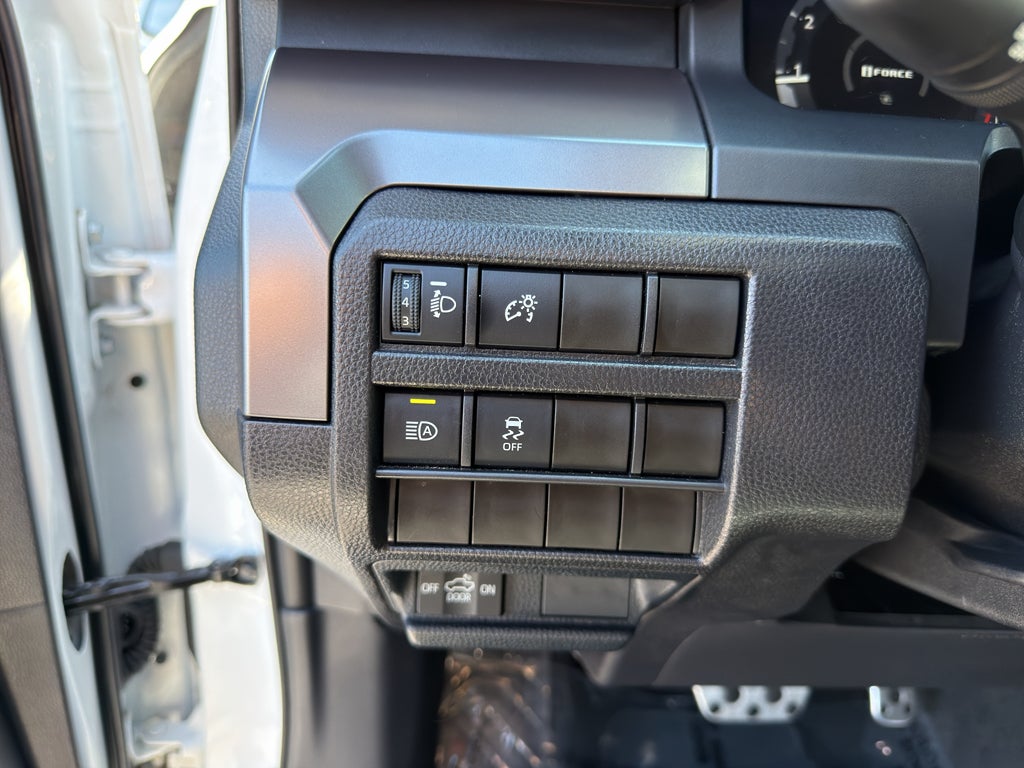 2025 Toyota Tacoma 4WD SR