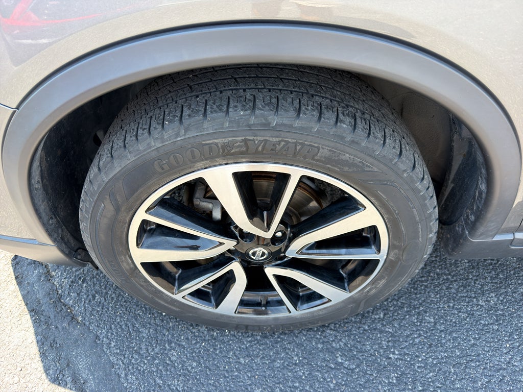 2019 Nissan Rogue SL