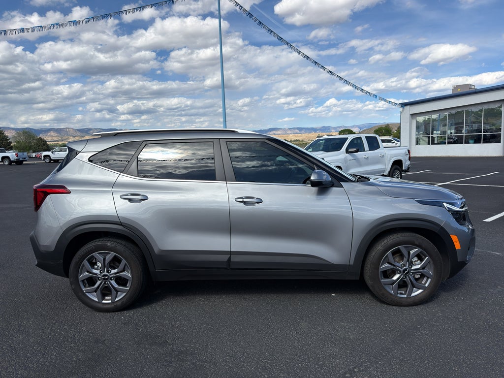 2024 Kia Seltos S