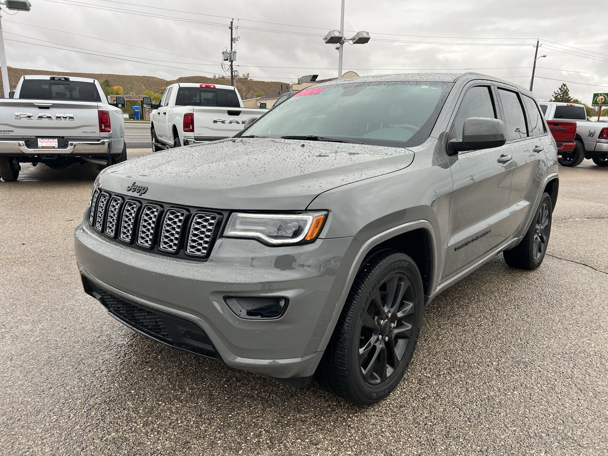 2020 Jeep Grand Cherokee Altitude