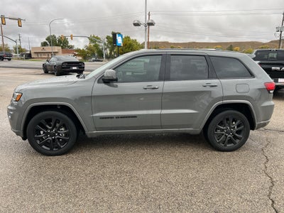 2020 Jeep Grand Cherokee Altitude