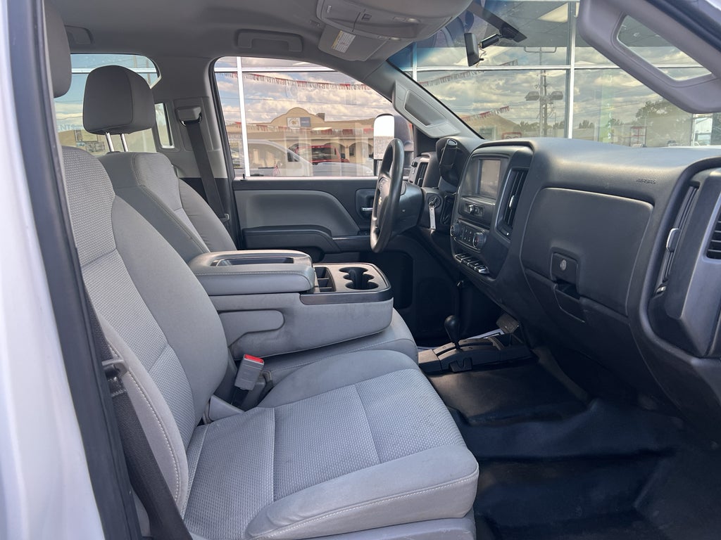 2019 Chevrolet Silverado 3500HD Chassis WT