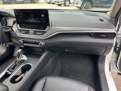 2026 Nissan Altima SR