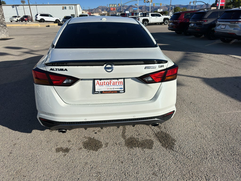 2022 Nissan Altima 2.5 SR