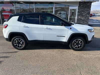 2024 Jeep Compass Trailhawk