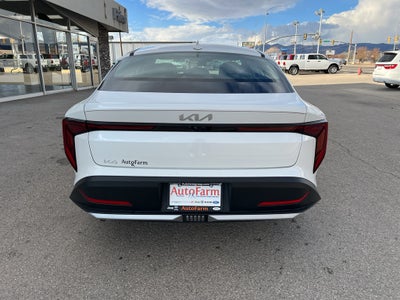 2025 Kia K4 LXS