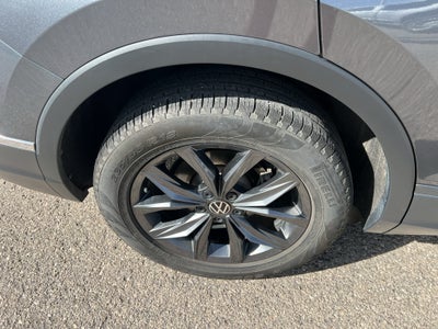 2023 Volkswagen Tiguan SE