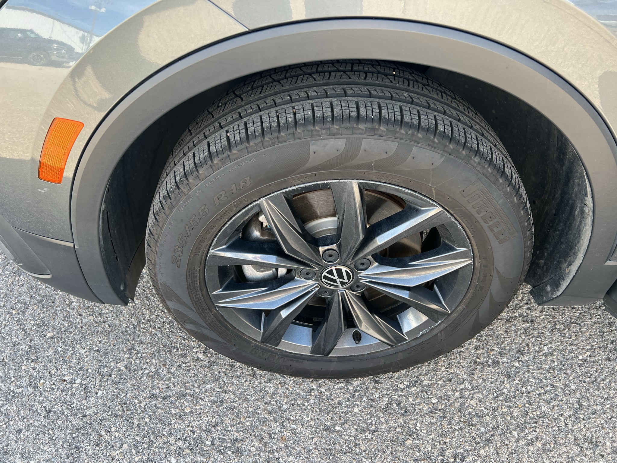 2023 Volkswagen Tiguan SE