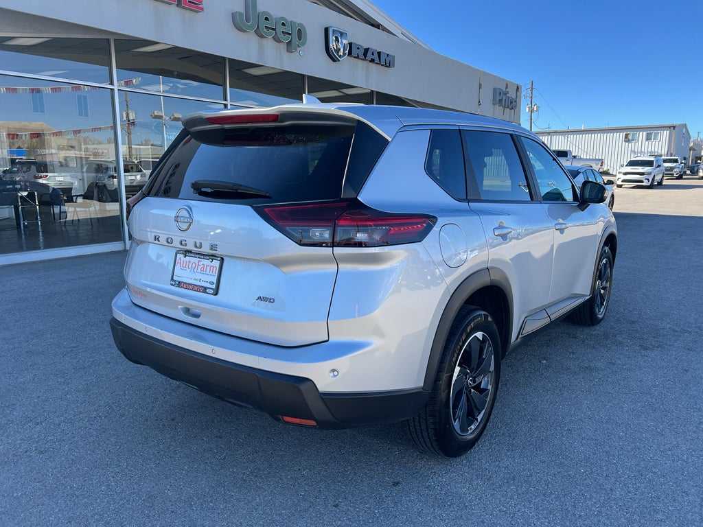 2025 Nissan Rogue SV