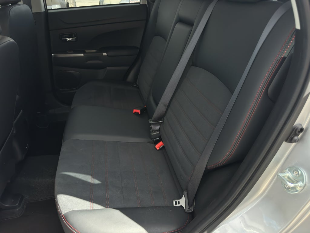 2024 Mitsubishi Outlander Sport ES