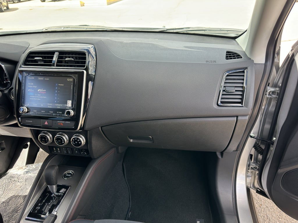 2024 Mitsubishi Outlander Sport ES