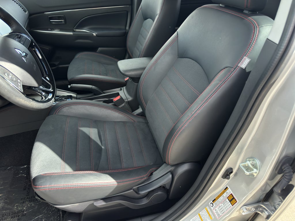 2024 Mitsubishi Outlander Sport ES