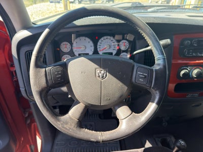 2005 Dodge Ram Pickup SLT