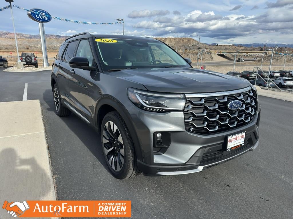 2025 Ford Explorer Platinum