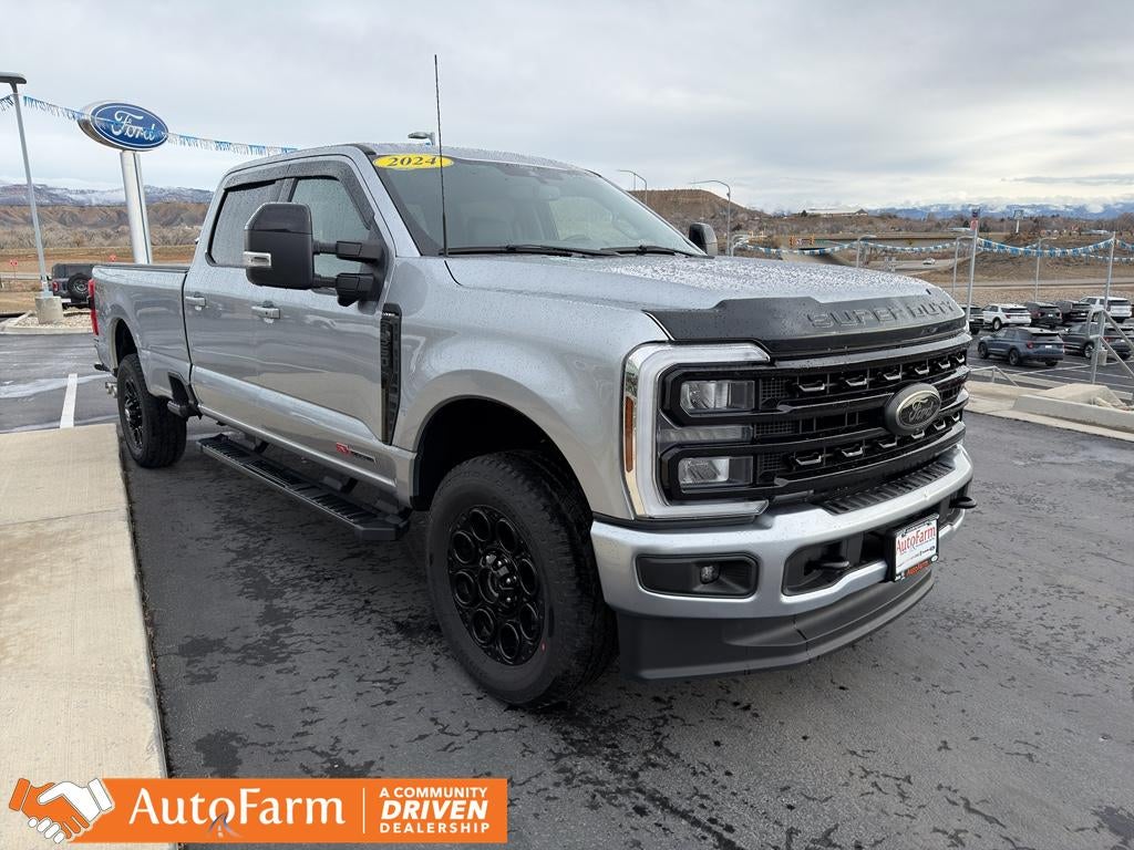 2024 Ford F-350 LARIAT