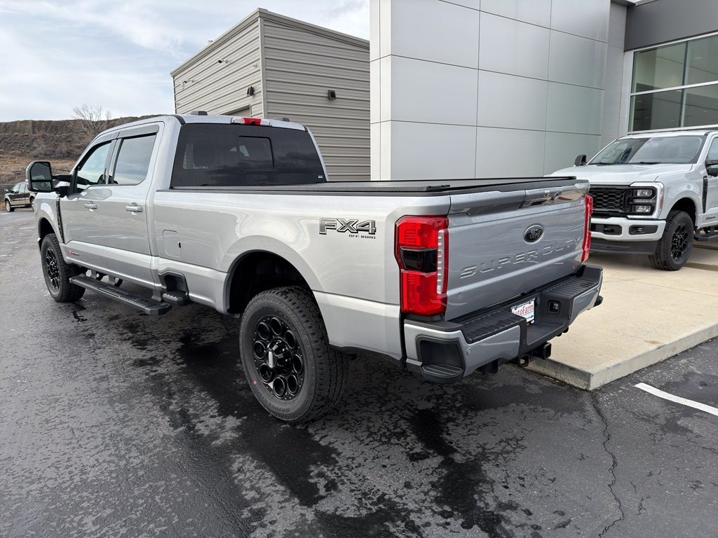 2024 Ford F-350 LARIAT