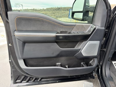 2023 Ford F-350 Platinum