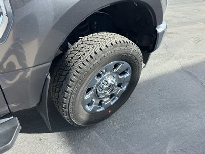 2020 Ford F-350 LARIAT