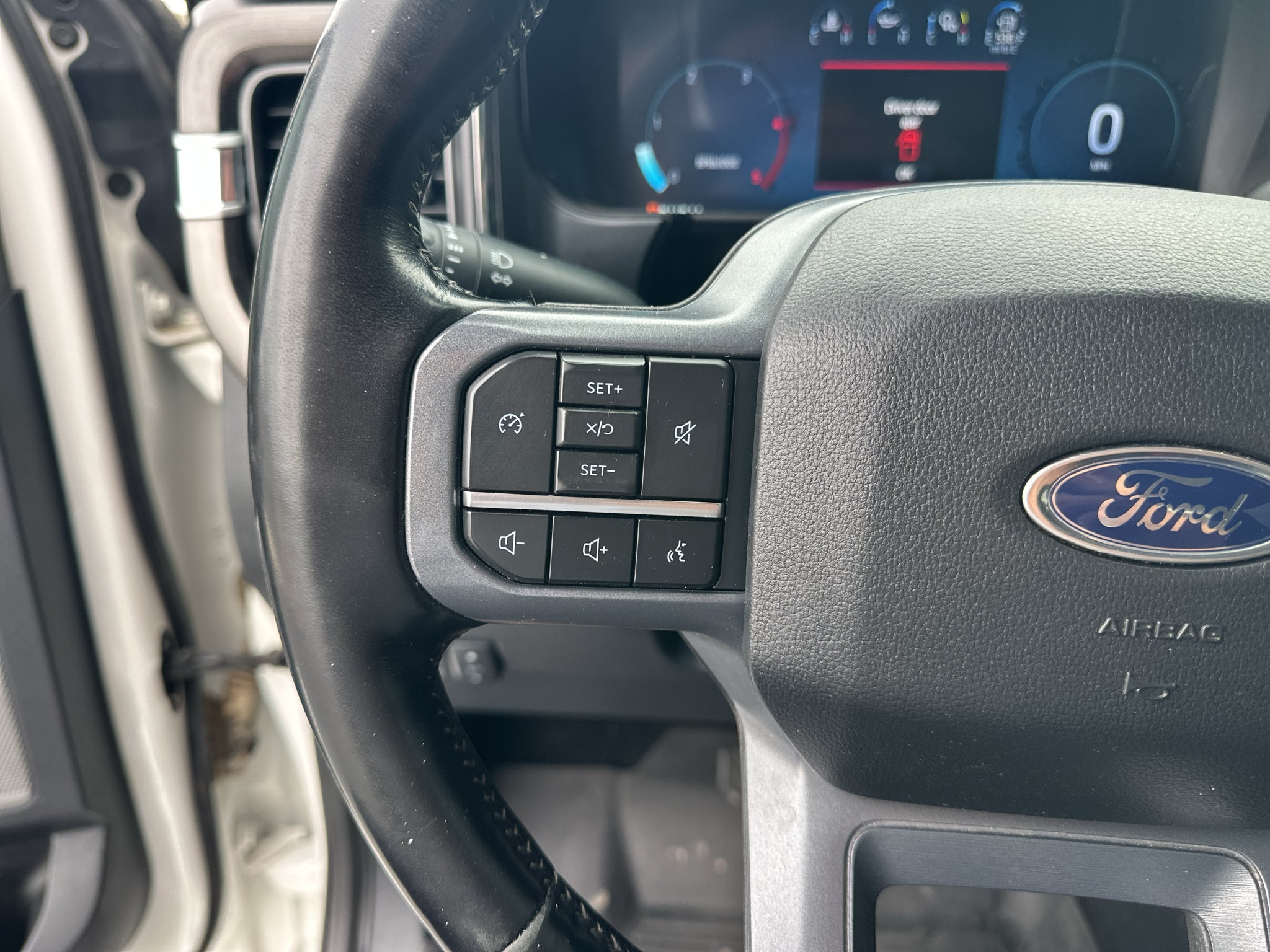 2023 Ford F-350 LARIAT