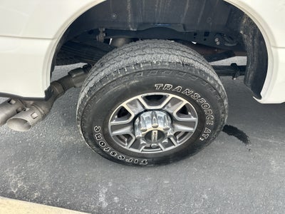 2023 Ford F-350 LARIAT